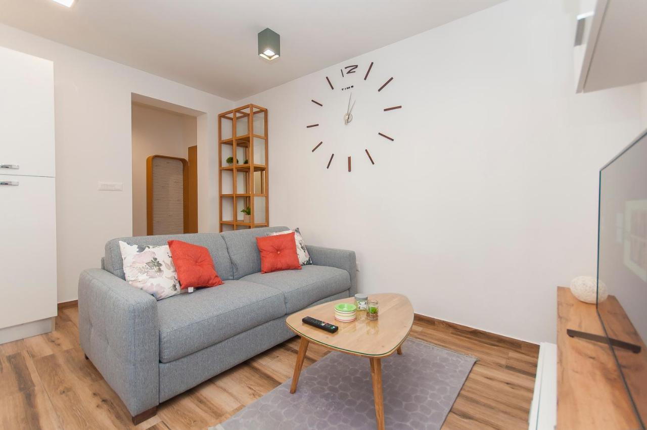 Apartma Deluxe White Angel *